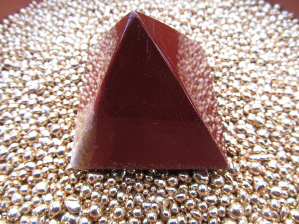 Mookaite Pyramid 05