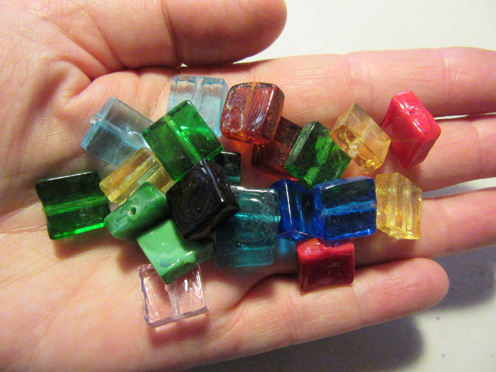 Glass square beads