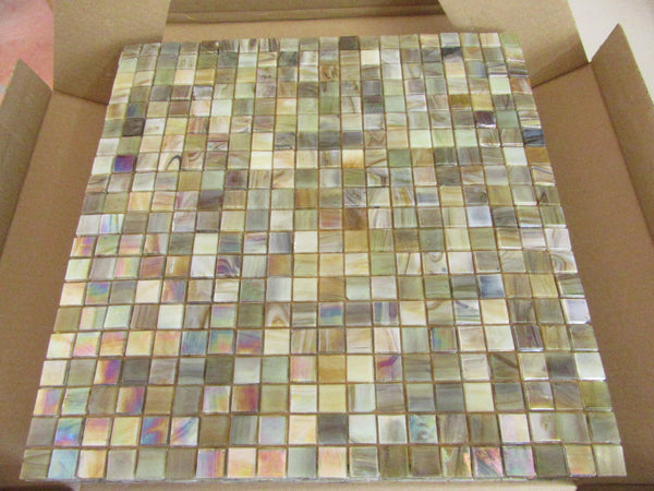 Vibrant Glass Tile VGT068
