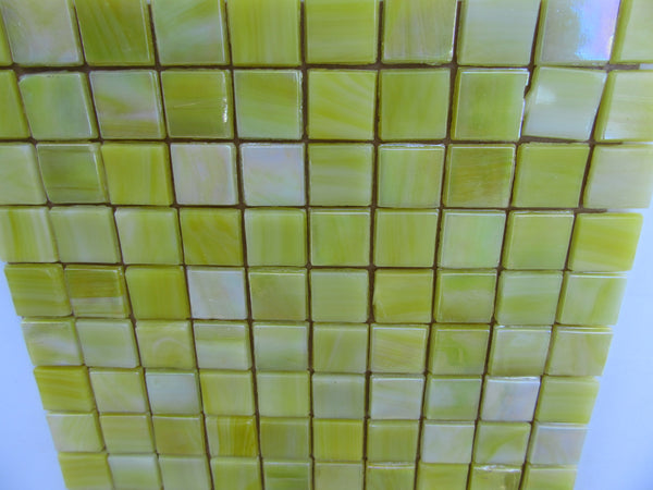 Vibrant Glass Tile VGT005