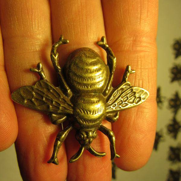 Buzz Buzz Bees