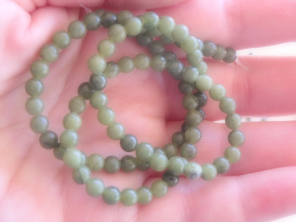 Taiwan Jade round beads