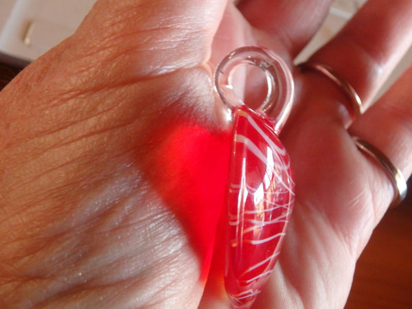 kbj81 Red Glass Heart Pendant
