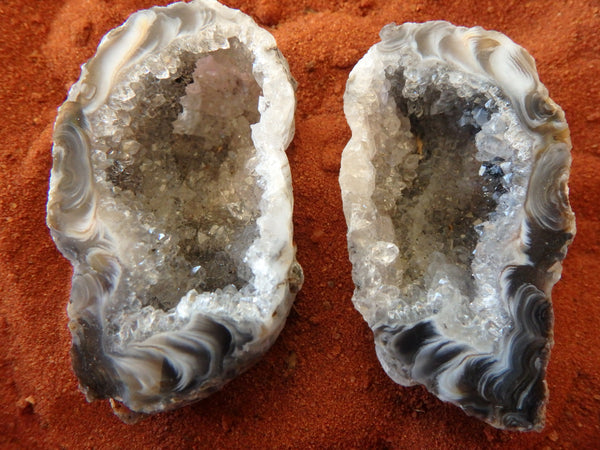 Brazillian Ocho Agate Geode ba17