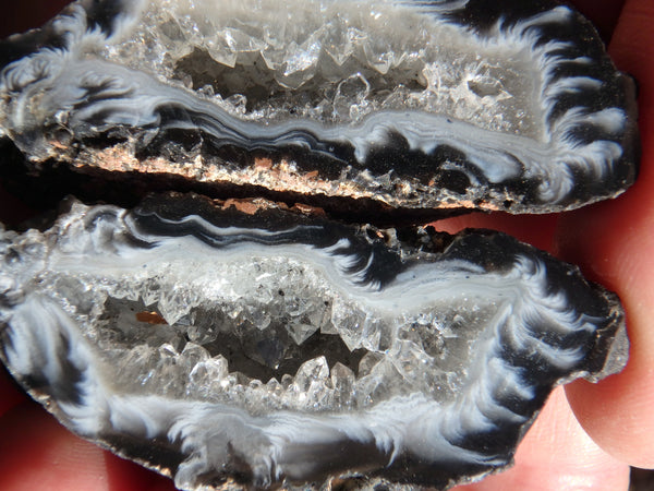 Brazillian Ocho Agate Geode ba20