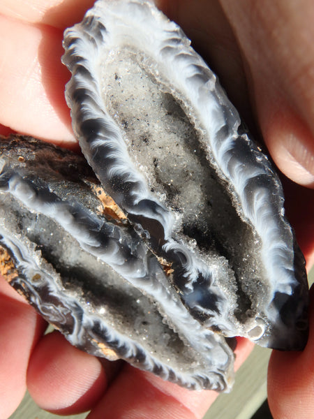 Brazillian Ocho Agate Geode ba22